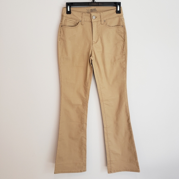 mid rise khaki pants